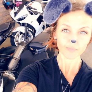 Meet your Posher, Stacy